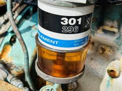 6 CYLINDER FORD MARINE ENGINE*VIDEO*