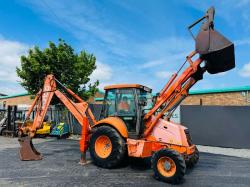 FIAT HITACHI FB100 FRONT LOADER AND DIGGER*C/W 4 IN 1 BUCKET AND PALLET TINES*VIDEO*