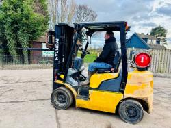 HYUNDAI 25L-7A CONTAINER SPEC FORKLIFT *YEAR 2017* C/W PALLET TINES *VIDEO*