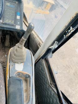 SAMSUNG SL150 WHEELED LOADING SHOVEL*C/W BUCKET*VIDEO*