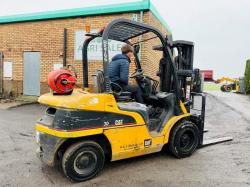 CATERPILLAR GP30N CONTAINER SPEC FORKLIFT*C/W PALLET TINES*VIDEO*