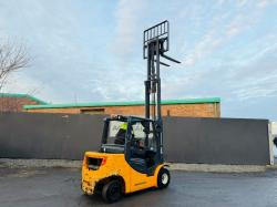 JUNGHEINRICH DFG 430S FORKLIFT*C/W PALLET TINES*VIDEO*