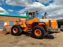 DOOSAN DL300 LOADING SHOVEL*C/W BUCKET*VIDEO*