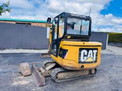 CATERPILLAR 302.5C EXCAVATOR *C/W 2 BUCKETS* READING 3620 HOURS*VIDEO*