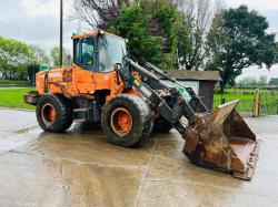DOOSAN DL 250 4WD LOADING SHOVEL *YEAR 2012* C/W THREE IN ONE BUCKET *VIDEO*