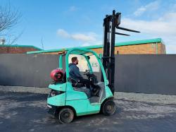 MITSUBISHI FG15N GAS FORKLIFT*C/W PALLET TINES*VIDEO*