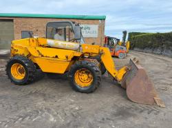 JCB 520-55 TELEHANDLER*C/W BUCKET*VIDEO*