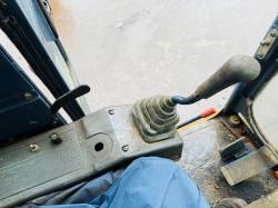 HANIX H50B EXCAVATOR*C/W QUICK HITCH AND 3 BUCKETS*VIDEO*