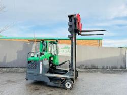 COMBILIFT C4000 GAS FORKLIFT*C/W FORK POSITIONER*VIDEO*