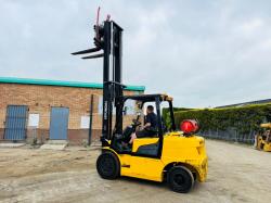 HYUNDAI 35L-7A FORKLIFT*C/W FORK POSITIONER*YEAR 2016*VIDEO*