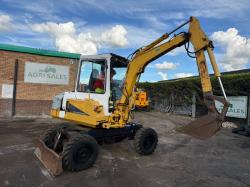 KOMATSU PW30 WHEELED EXCAVATOR*C/W BUCKET*VIDEO*