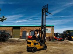 CATERPILLAR GP18N FORKLIFT*C/W PALLET TINES*VIDEO*