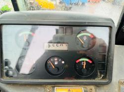 HYSTER H8.00XM 2 STAGE MASTED FORKLIFT*C/W SIDESHIFT*