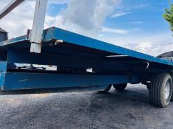 BAIL TRAILER 21FT LONG 8FT WIDE