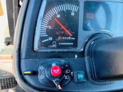 KUBOTA B2410 4WD COMPACT TRACTOR C/W FLEMMING TOPPER & FRONT WEIGHTS *VIDEO*