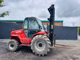 MANITOU M26-4 4X4 FORKLIFT*READING 2932 HOURS*C/W PALLET TINES*VIDEO*