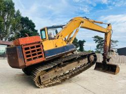 KOMATSU PC210-3 TRACKED EXCAVATOR C/W BUCKET 