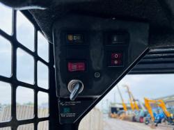 BOBCAT 553 SKIDSTEER *ONLY 1063 HOURS* C/W BUCKET *VIDEO*
