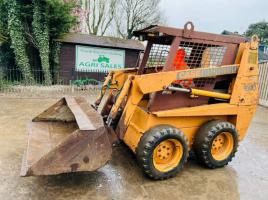 CASE 1840 4WD SKIDSTEER C/W BUCKET *VIDEO*