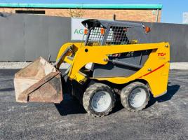 TCM 705-2 SKIDSTEER LOADER *C/W BUCKET*1597 HOURS*VIDEO*