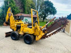 VERMEER RT450 4WD TRENCHER C/W 2 X SUPPORT LEGS , BACK ACTOR & BLADE *SEE VIDEO*