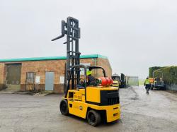 CATERPILLAR T125D MASTED FORKLIFT*5.5 TONNE LIFT*VIDEO*