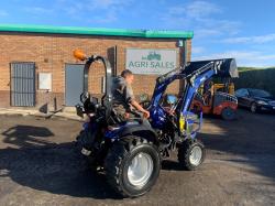 FARMTRAC 4WD 22HP COMPACT TRACTOR*ONLY 324 HOURS*AS NEW*VIDEO*