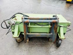 SWEEPER ON MANITOU HEADSTOCK*VIDEO*