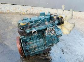 4 CYLINDER KUBOTA ENGINE*VIDEO*