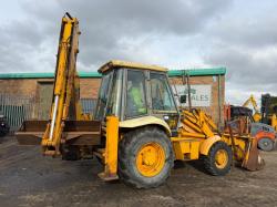 JCB 3CX PROJECT 8 SITEMASTER+*C/W 4 IN 1 BUCKET*VIDEO*