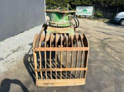 SELECTOR GRAB TO SUIT EXCAVATOR*VIDEO*