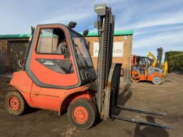 LINDE H40T-04 FORKLIFT*C/W PALLET TINES*VIDEO*