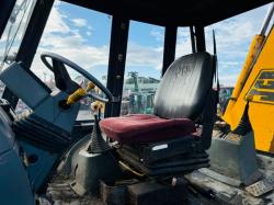 JCB 3CX PROJECT 8 4WD*C/W 4 IN 1 BUCKET + 3 REAR BUCKETS*VIDEO*