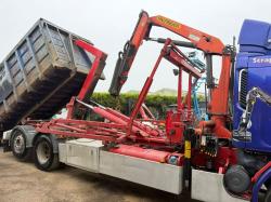 VOLVO FE320 HOOK LOADER LORRY*C/W PALFINGER CRANE*VIDEO*