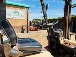 NISSAN FJ02A25U FORKLIFT*C/W PALLET TINES*VIDEO*