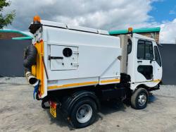 SCARAB ROAD SWEEPER *C/W BRUSHES AND JETWASH* VIDEO*
