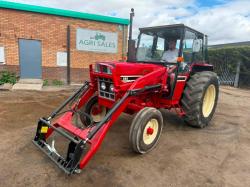 CASE INTERNATIONAL 585 TRACTOR*C/W FRONT LOADER*VIDEO*